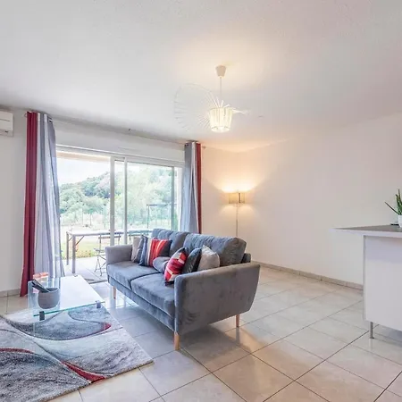 Cosy Et Spacieux Avec Jardin Et Parking *