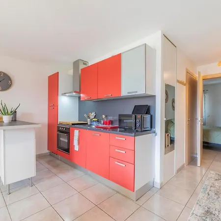 Cosy Et Spacieux Avec Jardin Et Parking