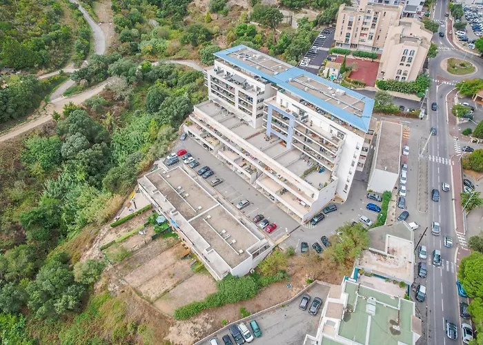 Cosy Et Spacieux Avec Jardin Et Parking Apartment